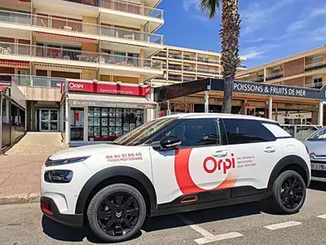 Fréjus 83600 Location parking