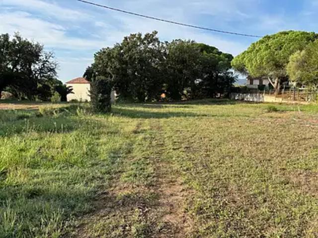Fréjus 83600 Programme neuf terrain neuf à vendre