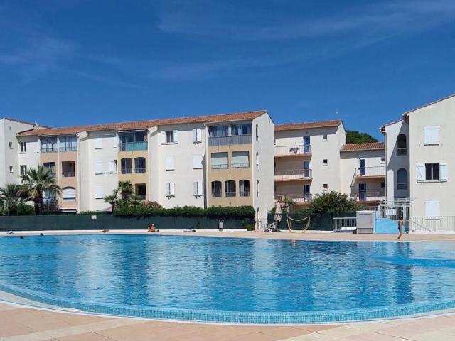 FRÉJUS CENTRE – RARE T2 AVEC GARAGE DANS RÉSIDENCE PRIVILÉGIÉE