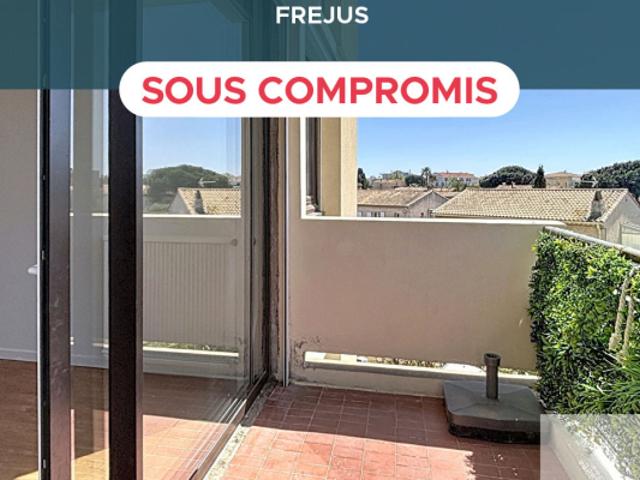 FREJUS Appartement T5 lumineux 3 chambres Proche commodités
