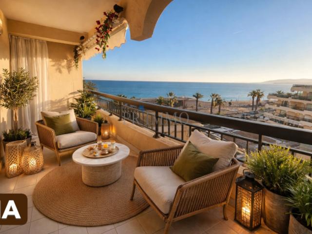 FREJUS PLAGE T2 39m2 VUE MER