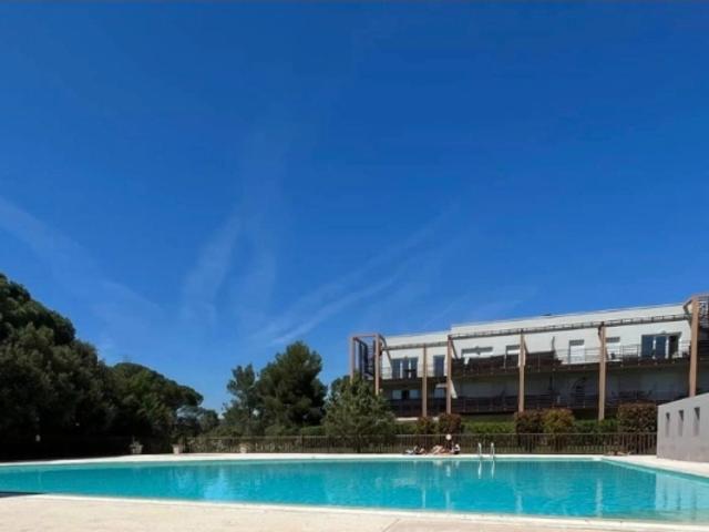 Fréjus T2 Terrasse Place de parking Piscine