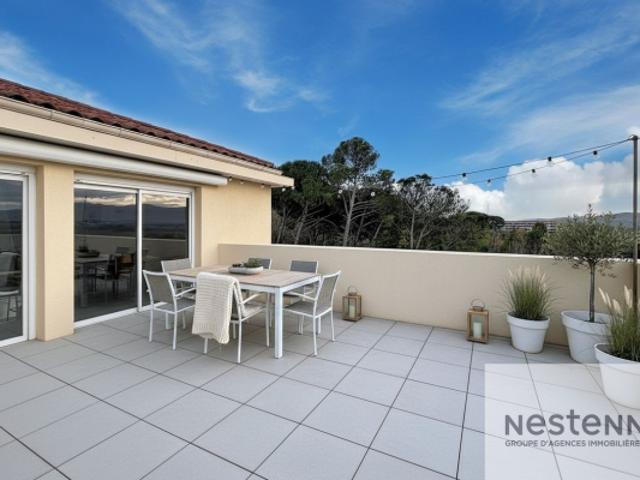 FREJUS T3 lumineux terrasse 29 m² Vivre au calme au sud ouest