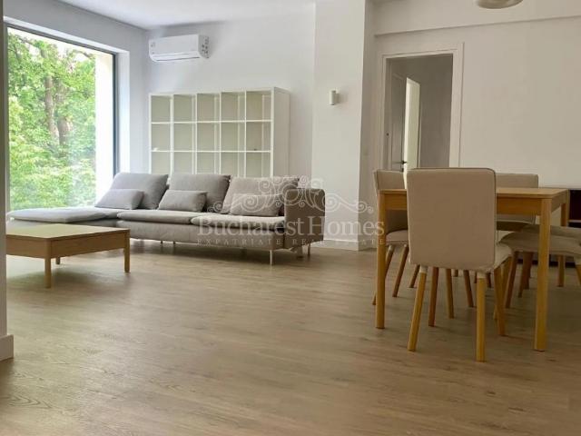 Fresh Three Bedroom Apartment, Armaneasca, Downtown