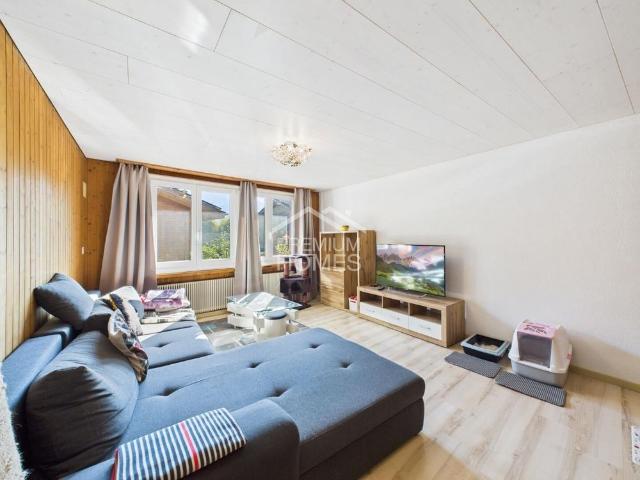 Fresh air, unobstructed views, fine living