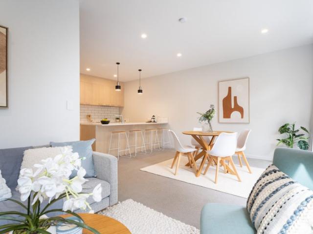 Fresh and Modern Townhouse
