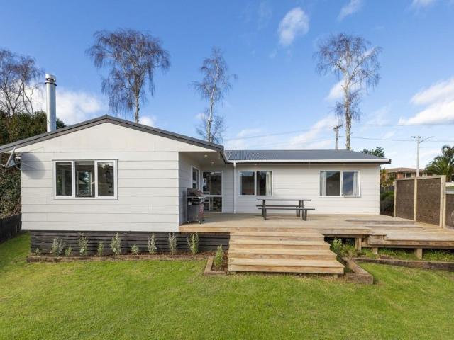 Fresh, Fab and Ready to Rent! Greerton