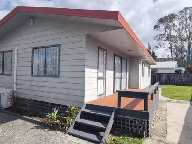 Fresh & Modern Kawaha Point Home First National Real Estate