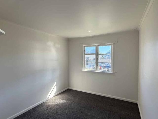Freshly Renovated 2 Bedroom Home – Ready to Move In!