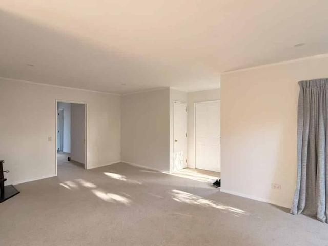 Freshly Renovated Family Home in Hilltop Area