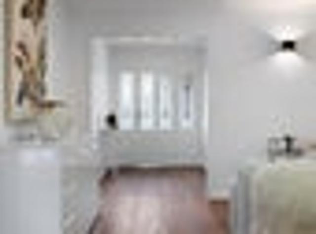 Freshly Renovated Family Haven with Swimming Pool