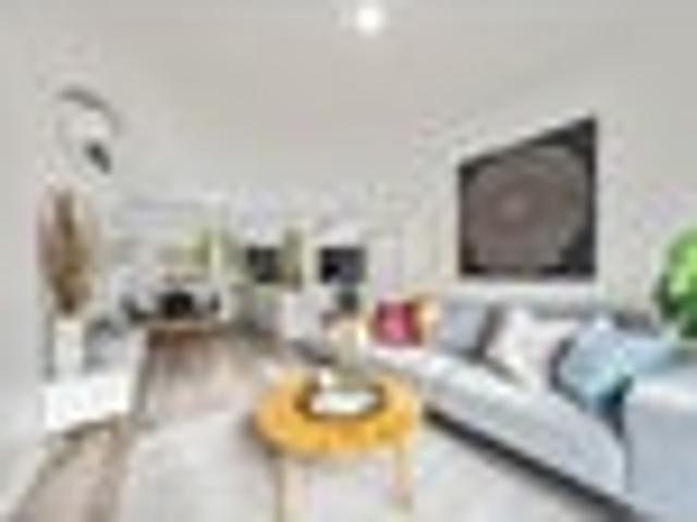 Freshly Renovated in Ellerslie – Move In Ready!