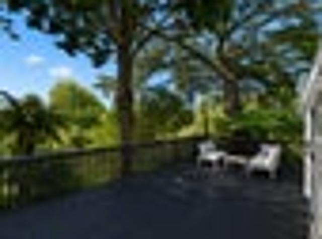 Freshly Renovated Sanctuary Heart of Hukanui