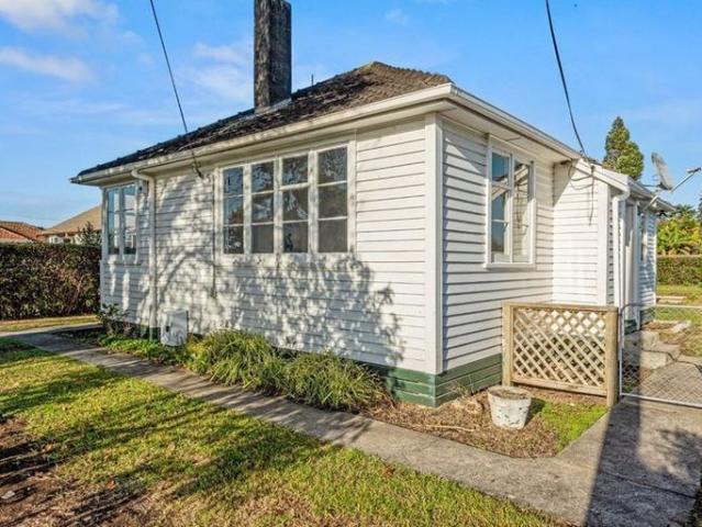 Freshly Updated Family Home in the Heart of Morrinsville