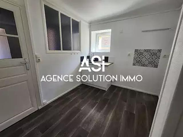 Fresnay sur Sarthe 72130 Location appartement 2 pièces t2 au dernier étage