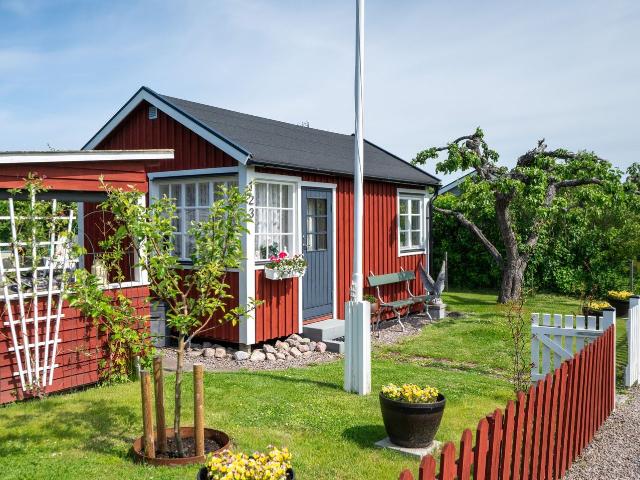 Fritidshus till salu i Linköping Ådala Koloniområde nr. 123 Rosenvägen 123 | Länsförsäkringar Fastighetsförmedling