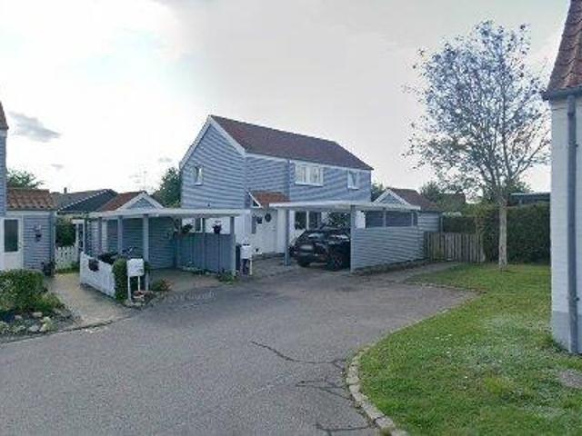 Fritliggende andelsbolig i Slukefter