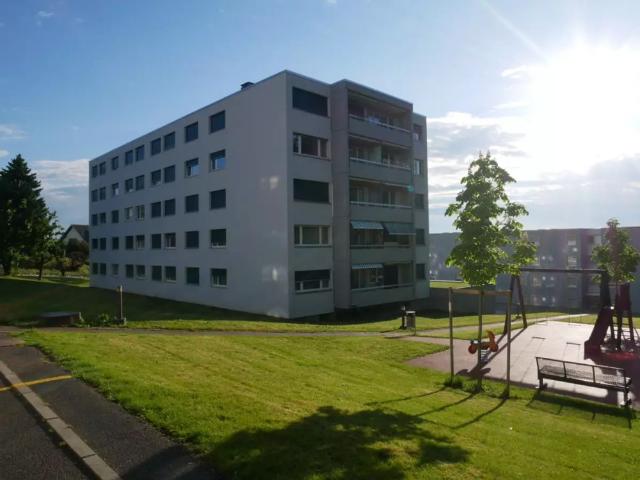 FRIBOURG GRAND TORRY 21 APPARTEMENT 3.5 PIECES AU 4EME ETAGE