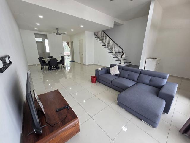 Fridge 4 Aircond 2 Story Merrydale Eco Majestic Setia Ecohill 2