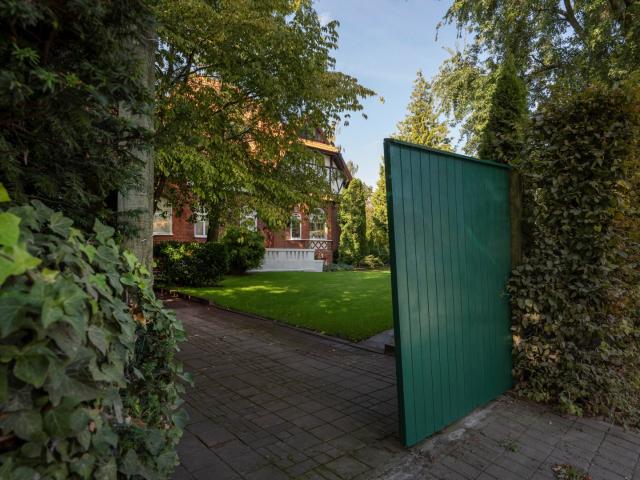 Fridhemsvägen 27B