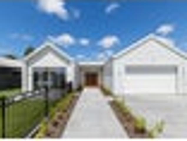 Frimley New 4 Bedrooms, 2 living smart design