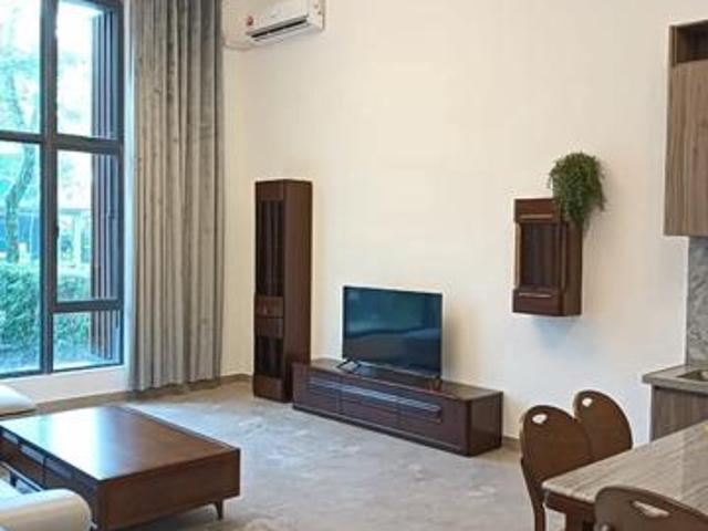Fringe Villa Golf Villa Forest City