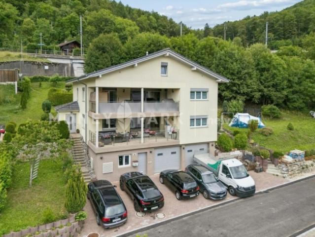 Frinvillier Immeuble de 2 appartements de 4.5 pièces offrant de nombreuses possibilités d'aménagement et de développement