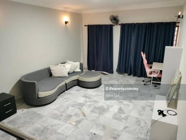 Frinza Court, Kampung Bahru, Johor Bahru