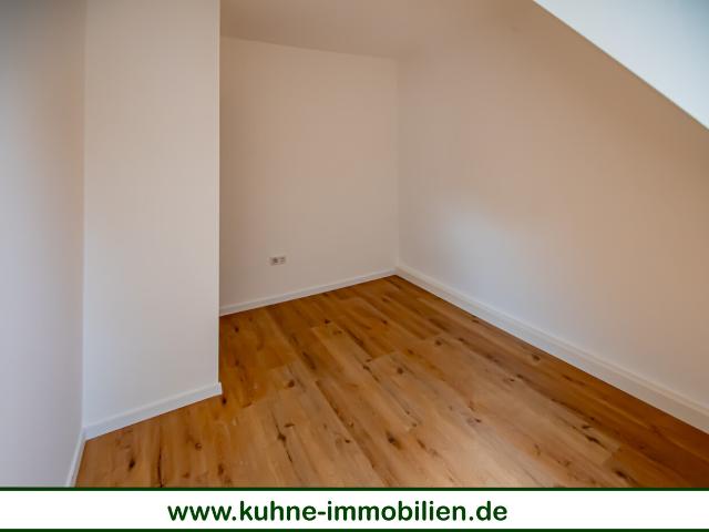 Frisch modernisierte Dachgeschosswohnung in ruhiger Lage von Dortmund Derne