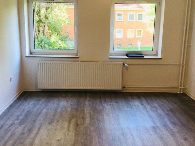 Frisch saniert im Erdgeschoss Ihre neue Wohnung?