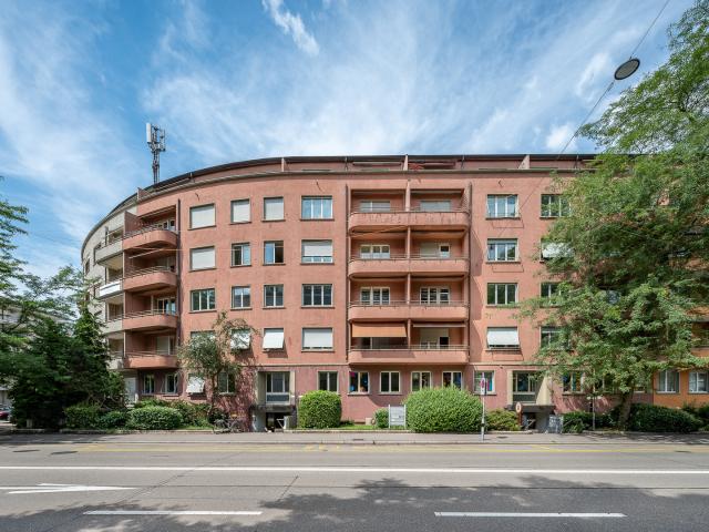 Frisch saniert im Herzen von Zürich Enge Ihr neues Zuhause?
