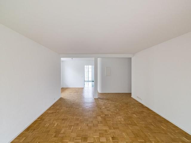 Frisch sanierte 3.5 Zimmer Wohnung an attraktiver Lage