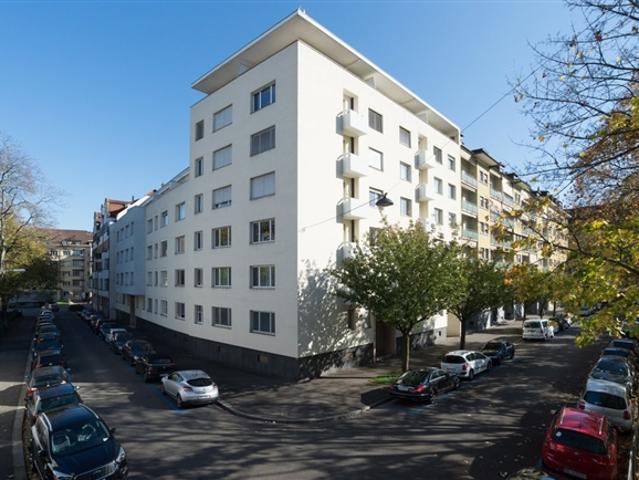 Frisch sanierte Wohnungen an der Johanniterstrasse 5/11 in Basel