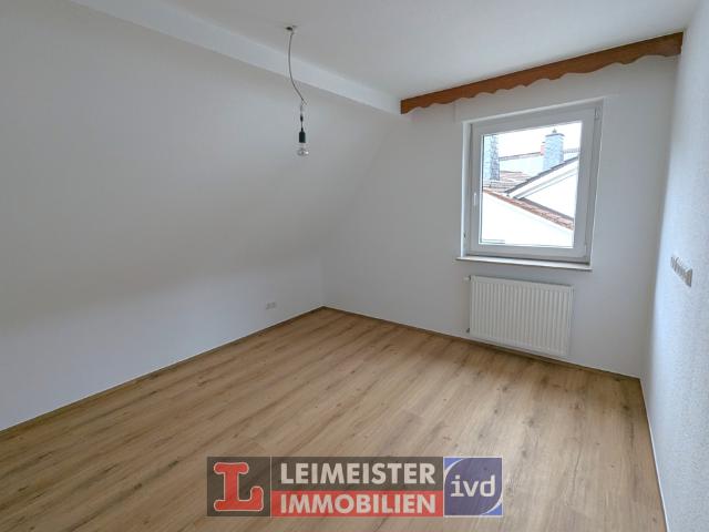 Frisch RENOVIERT sofort einziehen! 2,5 Zimmer Obergeschosswohnung in Gailbach
