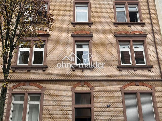 Frisch renovierte 4 Zimmer Wohnung, WG geeignet, 2 Balkone, nahe BASF