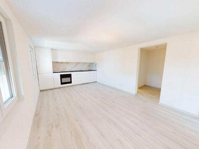 Frisch renovierte 2.5 Zimmer Wohnung mit Balkon im Herzen von Herzogenbuchsee