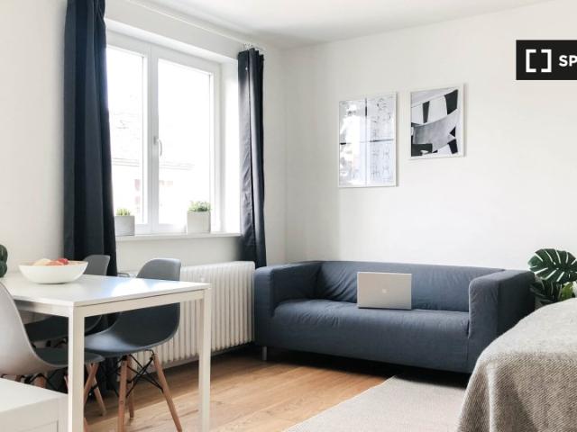 Frisch renoviertes Studio Apartment in Berlin