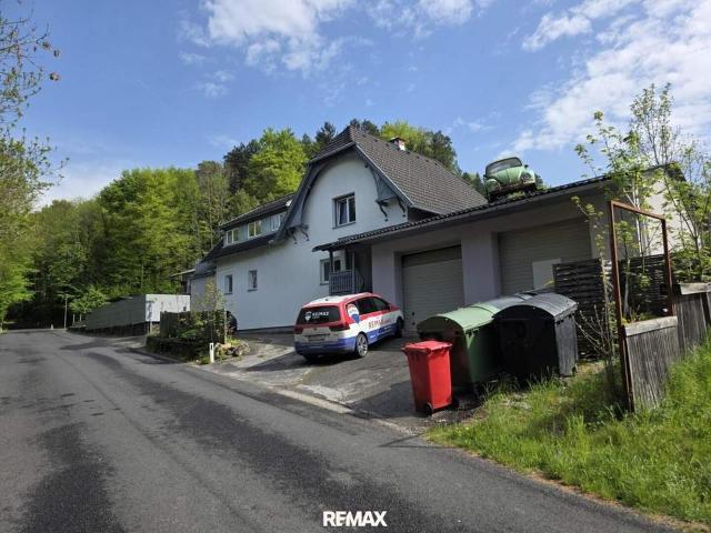 Früheres Arbeiterquartier als Wohnhaus nutzen ideal für Bastler!