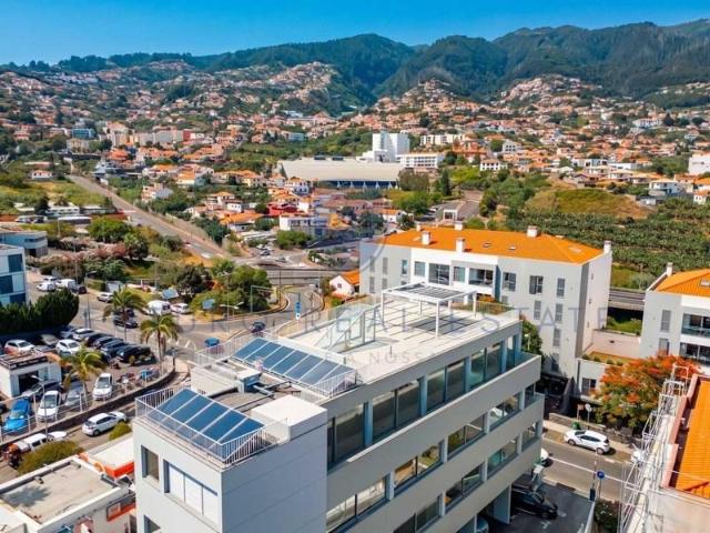 Funchal Funchal 104872108