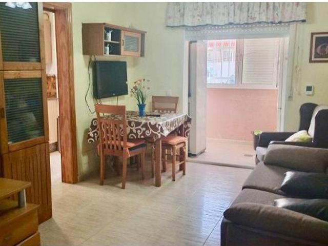 ? Funcional, luminosa y lista para entrar a vivir en Playa Honda