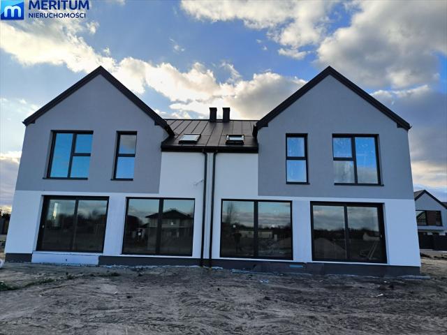 Funkcjonalny bliźniak z garażem, 150 m2, zamknięte osiedle