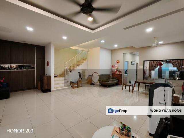 Fuego, Bandar Bukit Raja