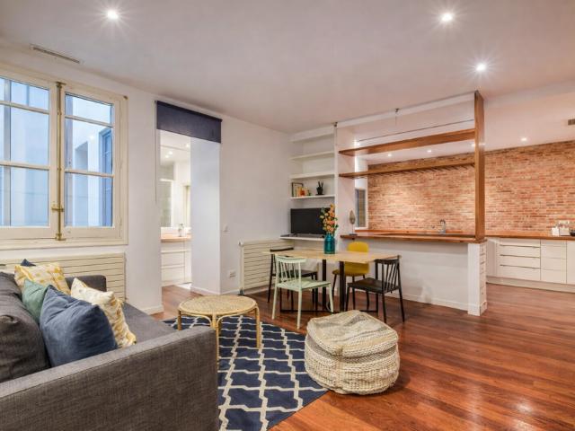 Fuencarral V Elegante y Amplio apartamento