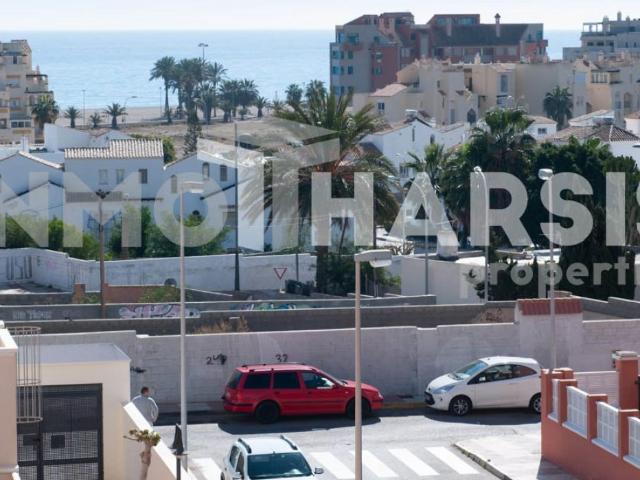FUERA MERCADO