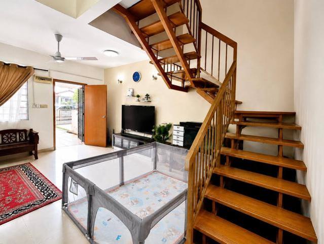 FUHHH JACKPOTDouble Storey Terrace House Bandar Tasik Puteri