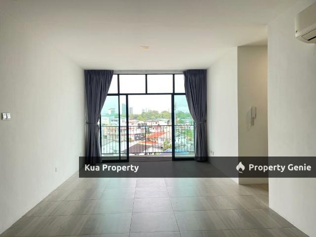 Fulton Park Apartment For sale Located at Jalan Central