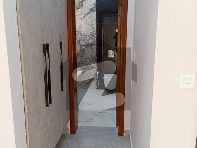 Ful House for Rent