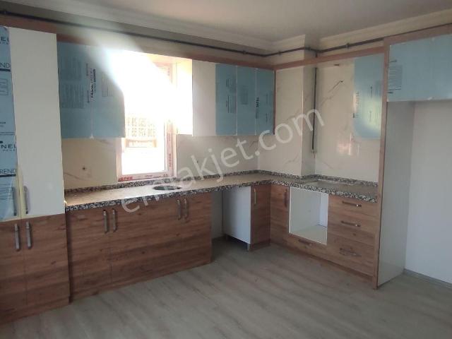 Ful Yapılı Sıfır 3. Ara Kat Kapalı Otoparklı 3+1 Hiç Oturulmamış