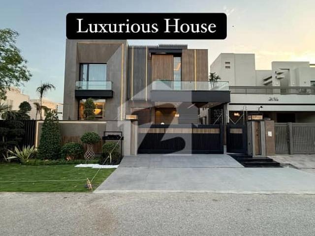 Full Basement Fully Furnished 1 Kanal Slightly Used House For Sale in DHA Phase 6 Prime Location Near To Dolmen Mall And Commercial With 15 KVA Solar Installed