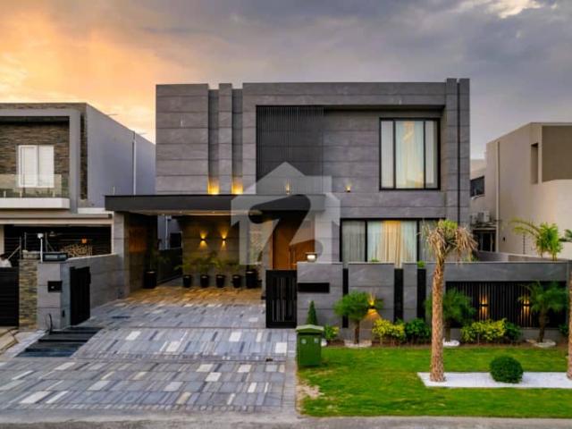 Full Basement Fully Furnished with Swimming Pool 1 Kanal Luxury Bungalow for Sale